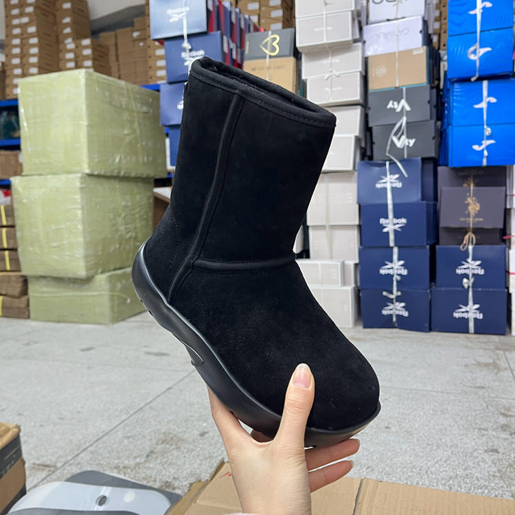 圆头纯色套筒保暖通勤百搭雪地靴