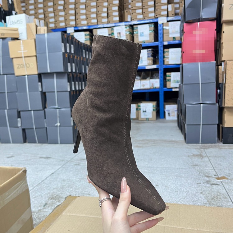 新款侧拉链加绒舒适百搭女靴子