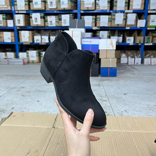 后拉链舒适百搭女短靴 新款 Lady Shoes外贸原单粗跟踝靴简约时尚