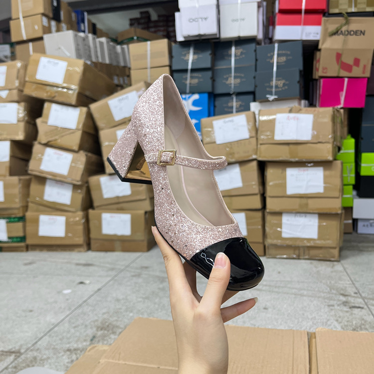 单鞋简约时尚新款拼接高跟女皮鞋