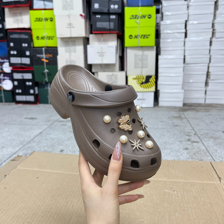Lady Shoes外贸原单女鞋微瑕时尚圆头纯色厚底休闲拖鞋凉鞋洞洞鞋