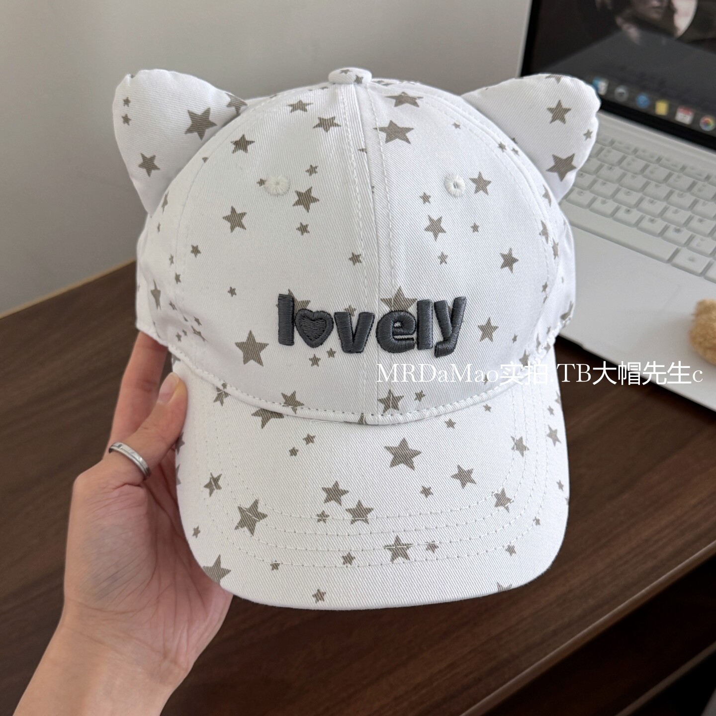 甜美小众搞怪可爱猫耳棒球帽女可爱型个性显脸小星星字母鸭舌帽子