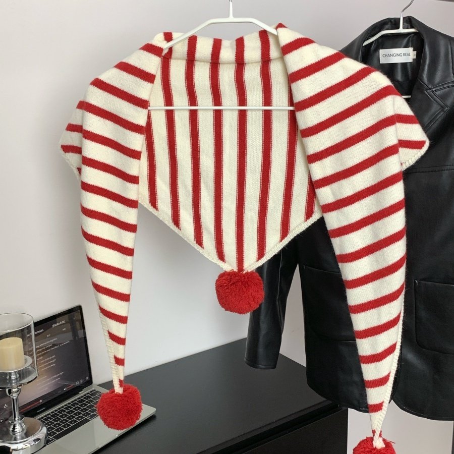 日系条纹球球三角巾女秋冬保暖韩版时尚装饰披肩外搭针织百搭围脖