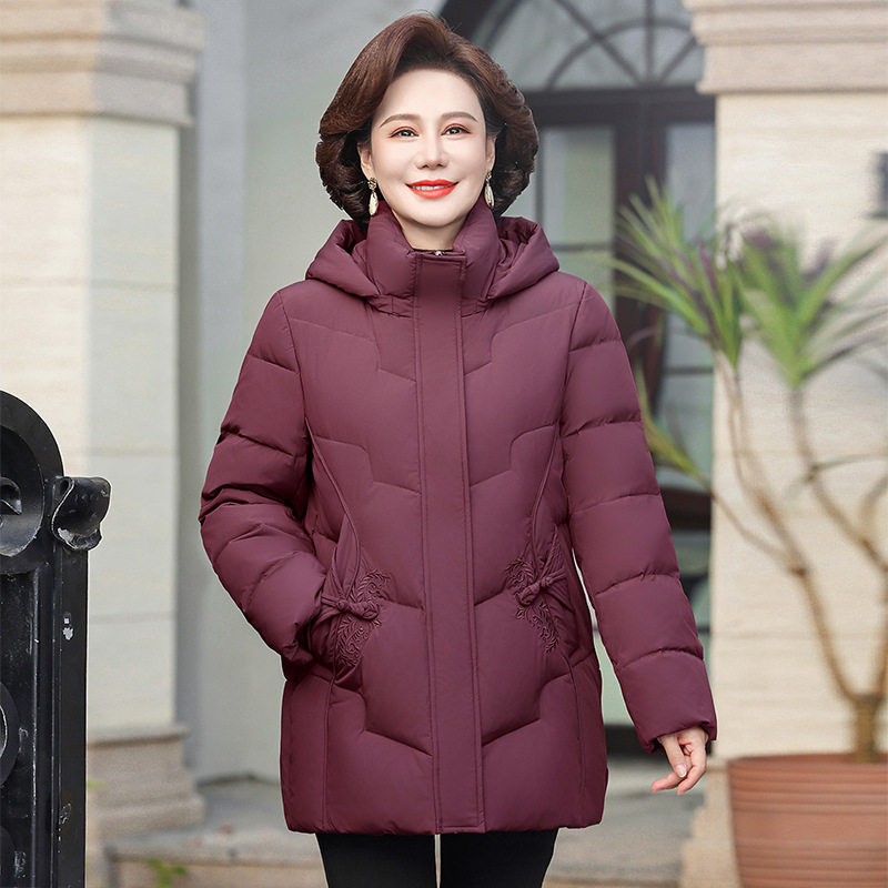 正品撤柜短款羽绒服女2025新款加厚白鹅绒中老年妈妈装宽松外套潮