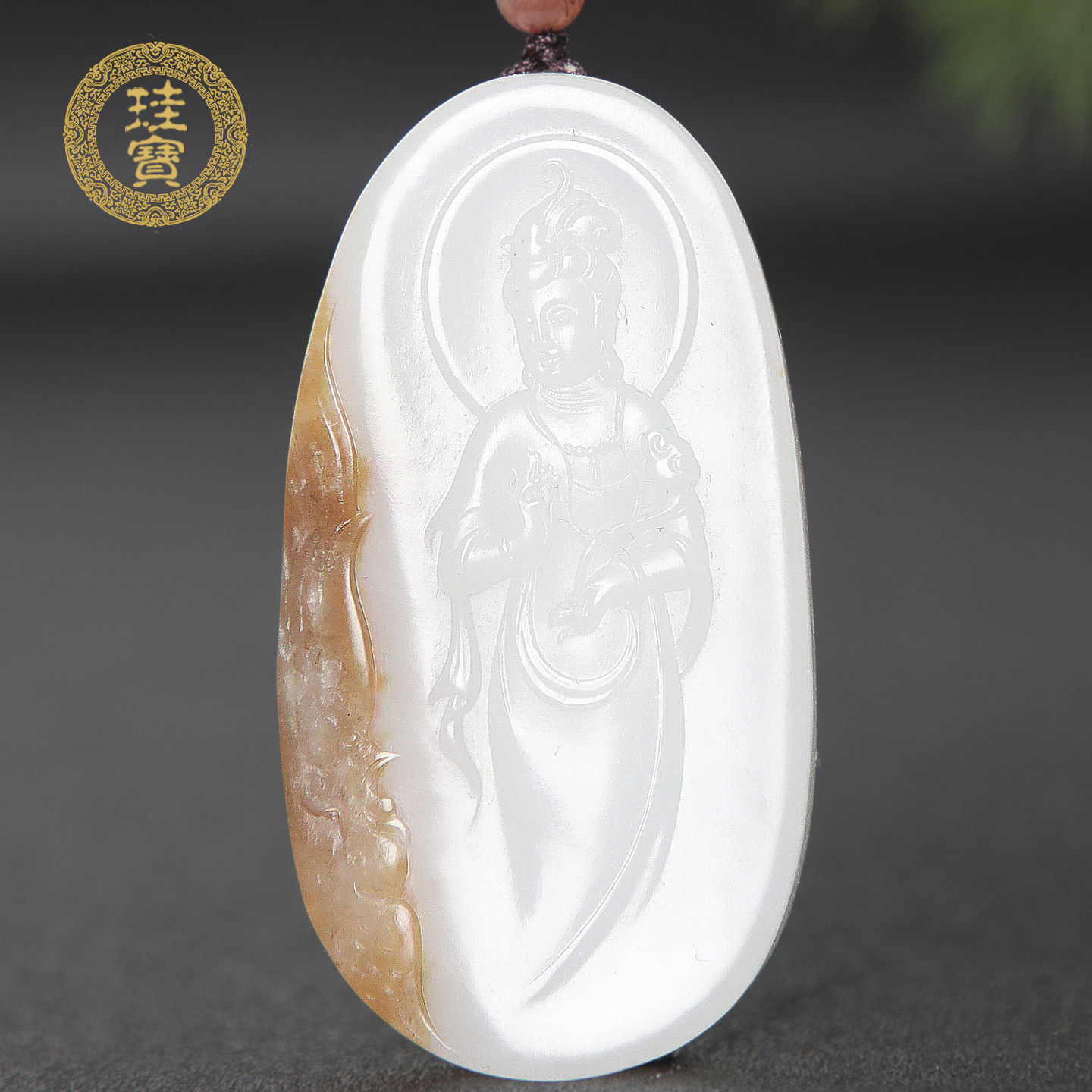 珪宝和田玉糖羊脂白玉观音吊坠男
