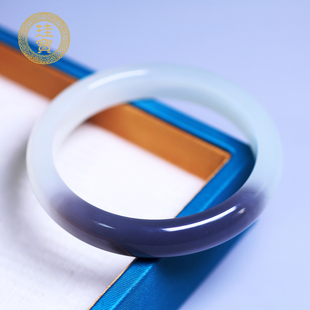 珪宝58.7mm和田玉冰白烟紫色宽条手镯女款一口紫玉镯子带证书1A96