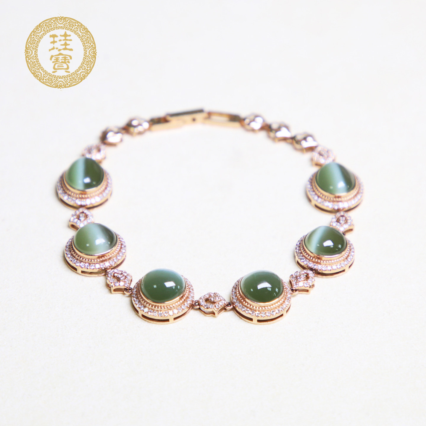 珪宝和田玉碧玉猫眼18K金镶钻蛋面手链女款轻奢风手饰带证书礼物