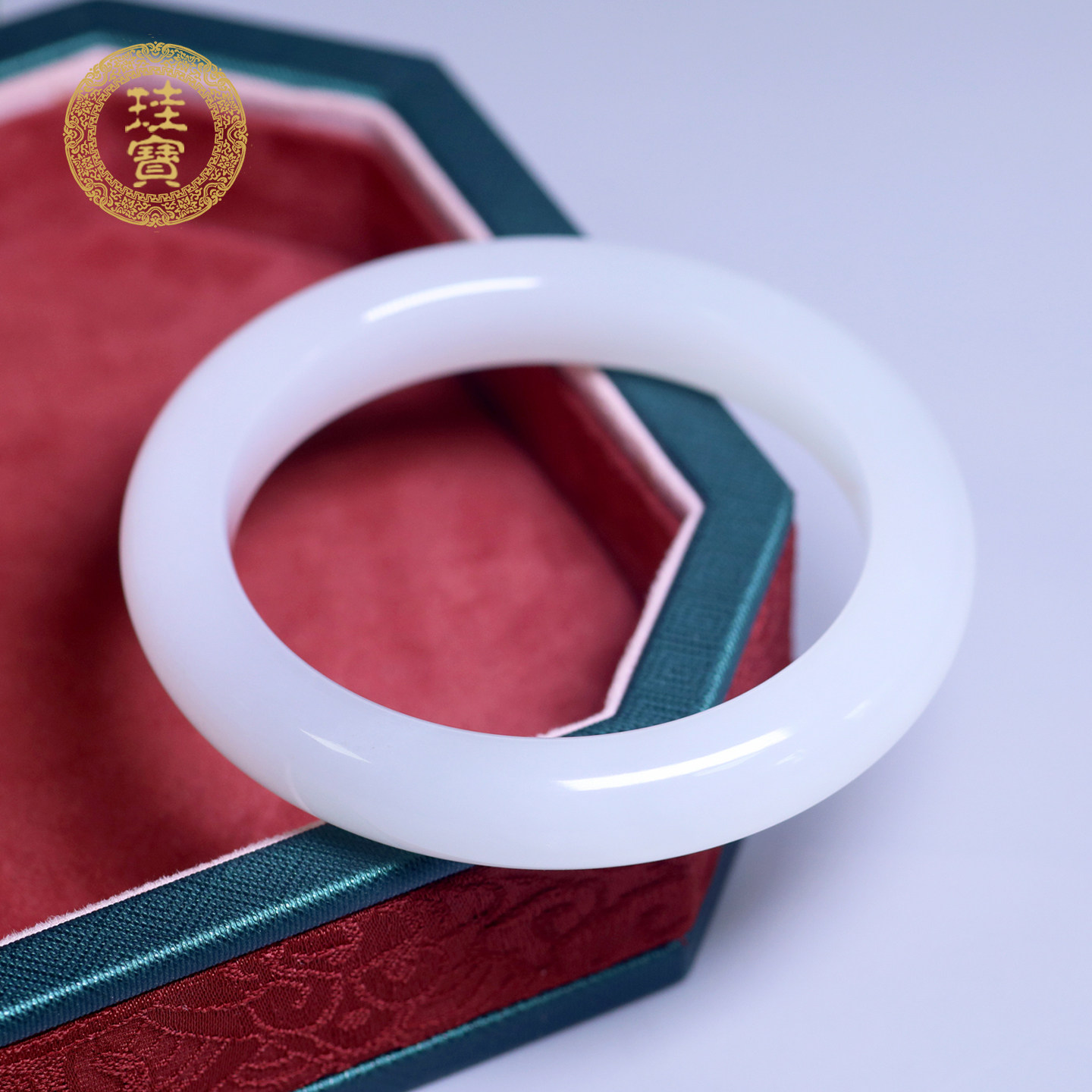 珪宝和田玉羊脂白玉级手镯女57mm