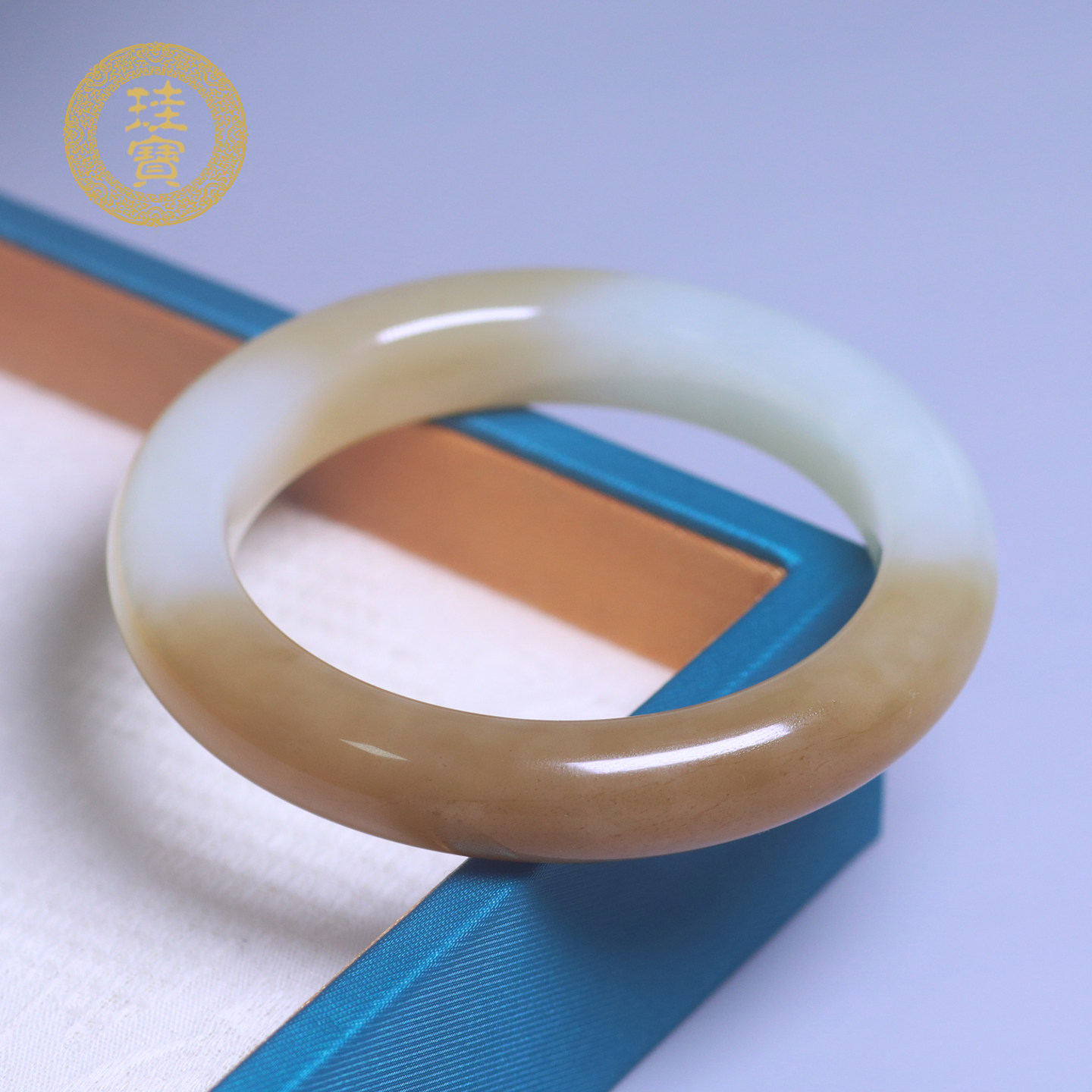 珪宝56mm和田玉糖白玉宽条手镯女款福镯玉石镯子天然带证书送妈妈