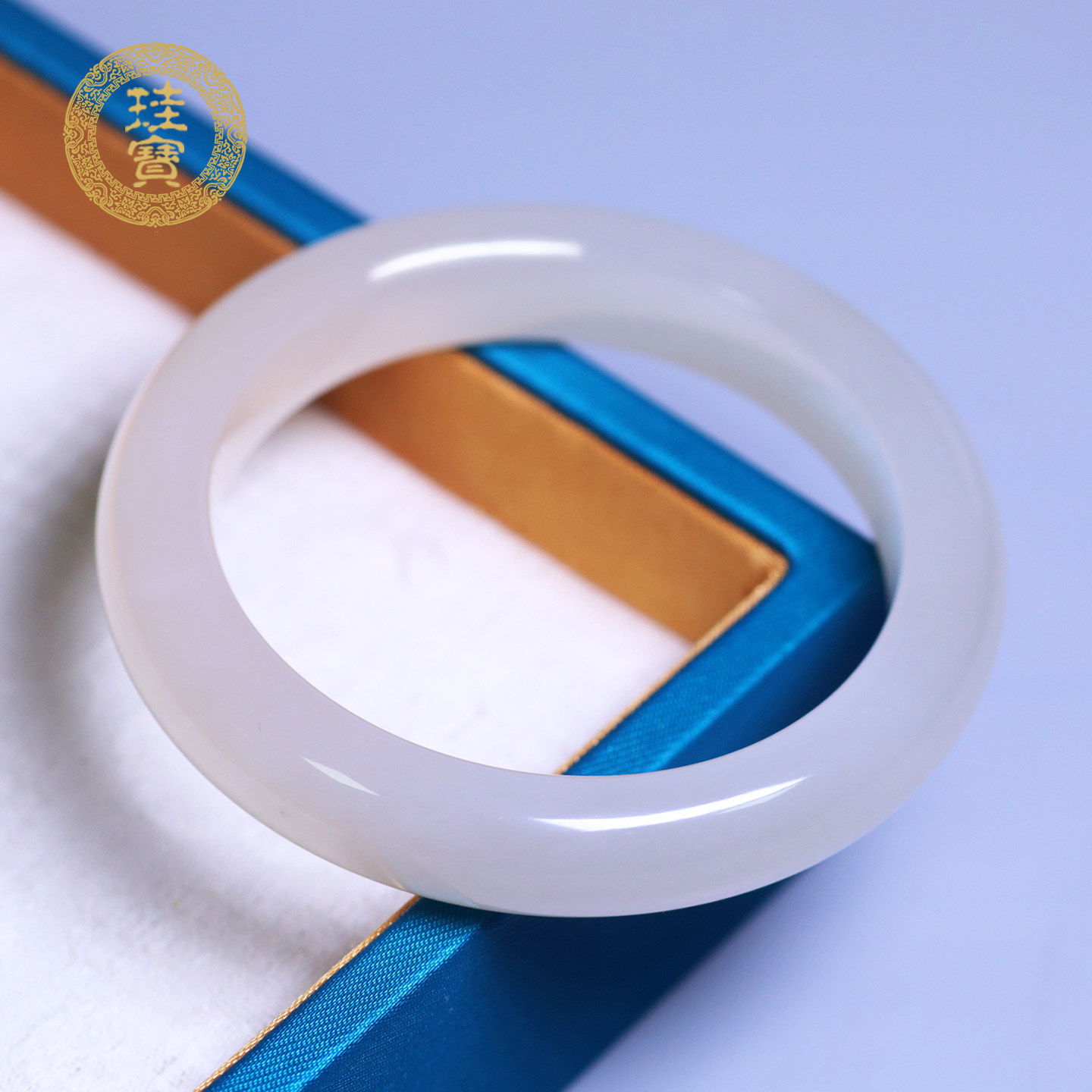 珪宝和田玉藕粉宽条手镯女52.5mm