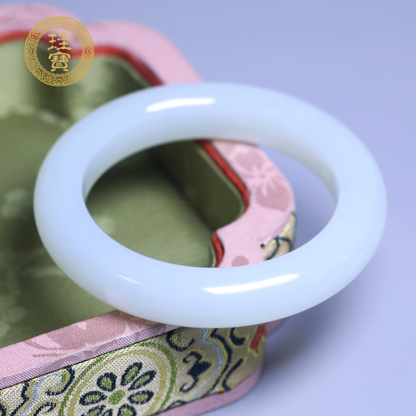珪宝和田玉白冰晴宽条手镯女53mm