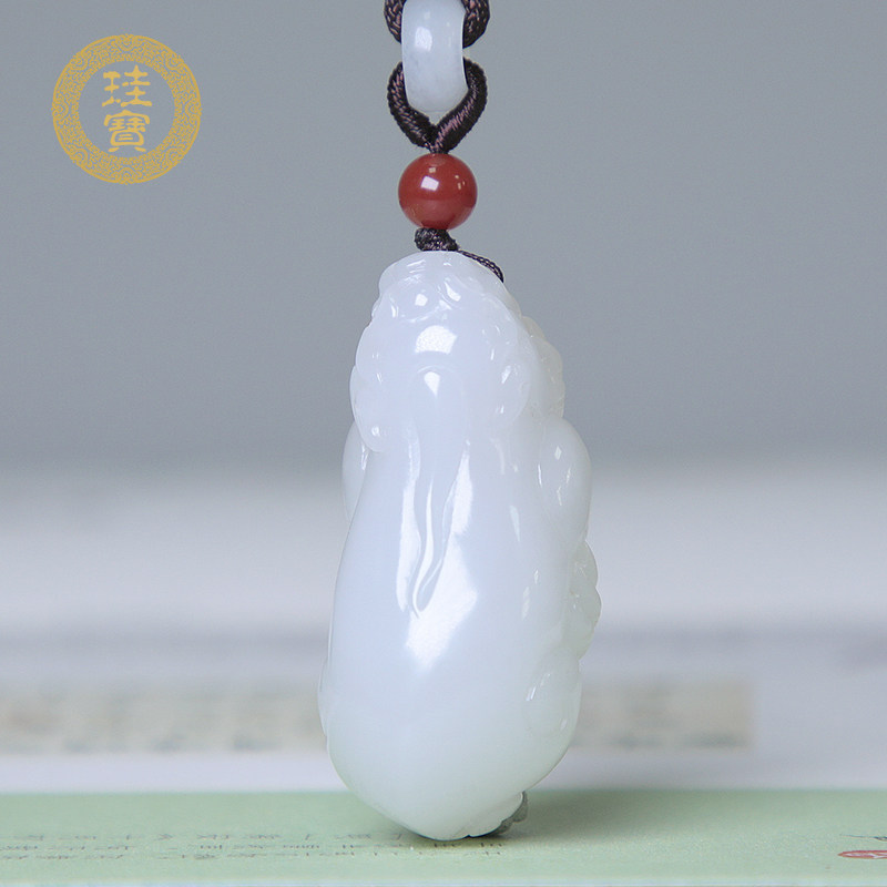 珪宝和田玉羊脂玉貔貅吊坠男女款