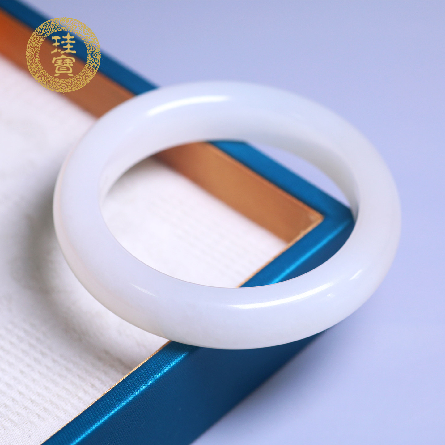 珪宝和田玉冰藕粉宽版手镯57.3mm
