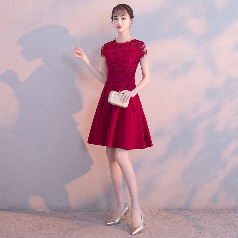 敬酒服新娘2022新款冬季酒红色蕾丝短款结婚订婚礼礼服女平时可穿