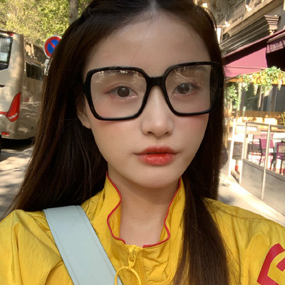 林小宅同款黑色粗框近视眼镜架