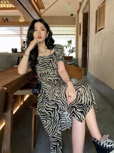 飞扬服饰 FYFH8072