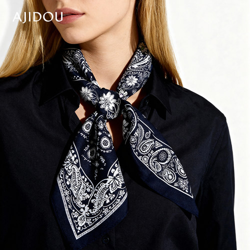 阿吉豆女款丝巾复古优雅披巾配饰