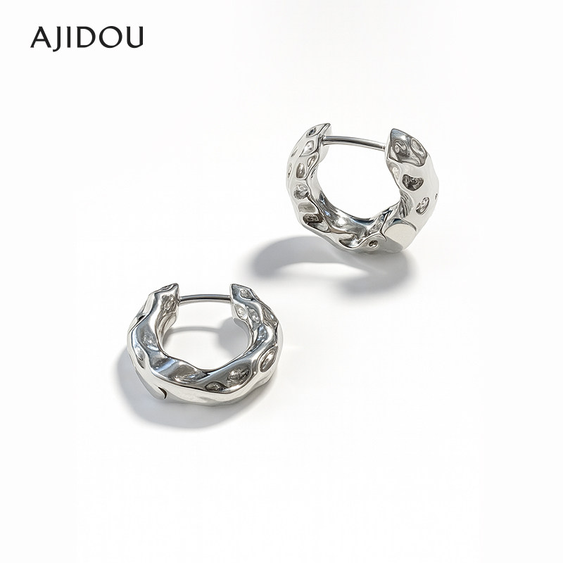 AJIDOU阿吉豆耳饰女款熔岩耳扣圈圈耳环素圈轻奢饰品小众耳圈耳钉