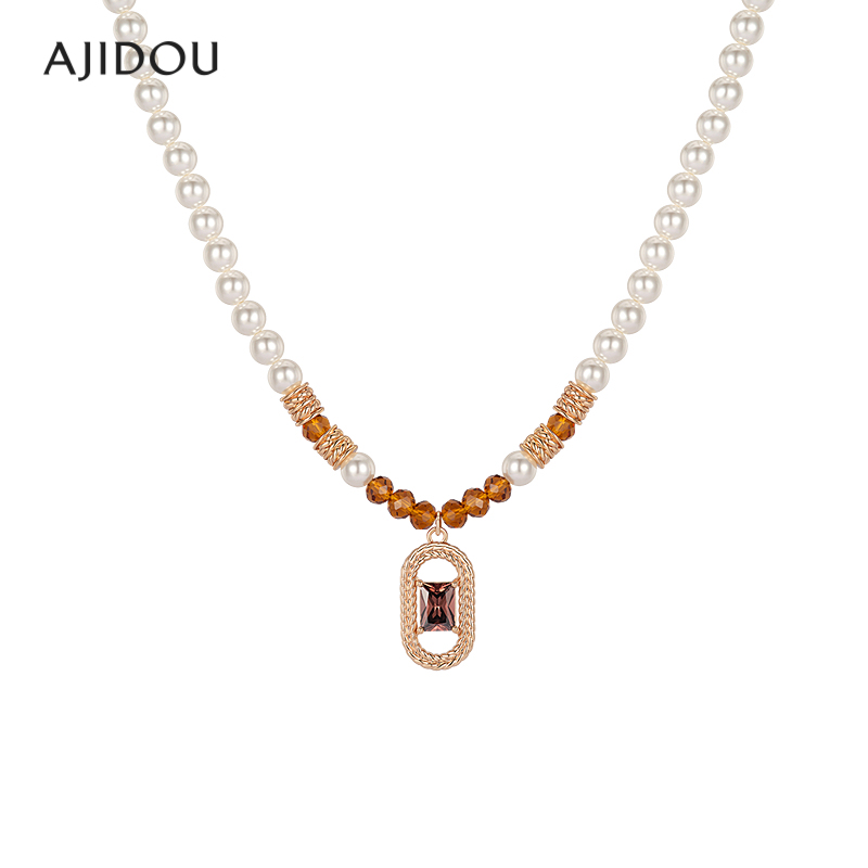 AJIDOU阿吉豆项链女珍珠项链珍珠小众设计时尚专柜同款毛衣链颈链