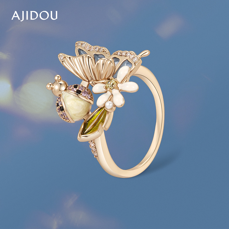 阿吉豆戒指女优雅蝴蝶精致戒指