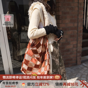 casselini棋盘格单肩托特包女大容量小众设计感斜挎包肩带可调节