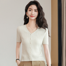 冰丝短袖t恤女2025新款夏季薄款针织衫小个子短款时尚气质v领上衣