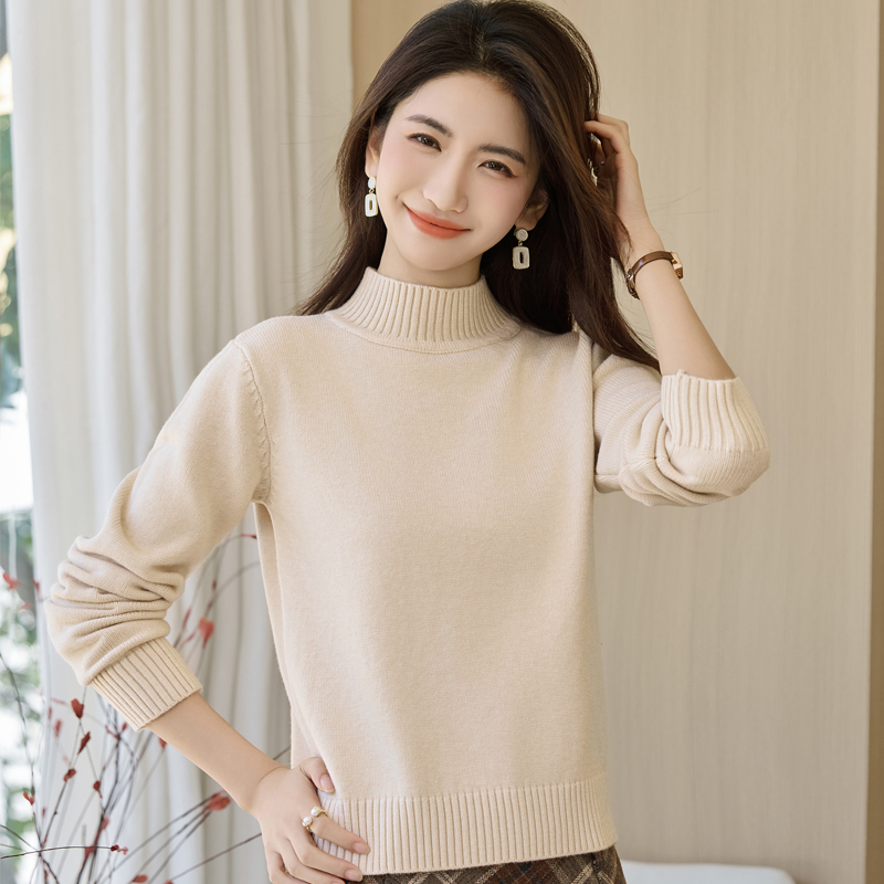 半高领短款毛衣女2025冬新款加厚羊毛衫小个子中领内搭针织打底衫