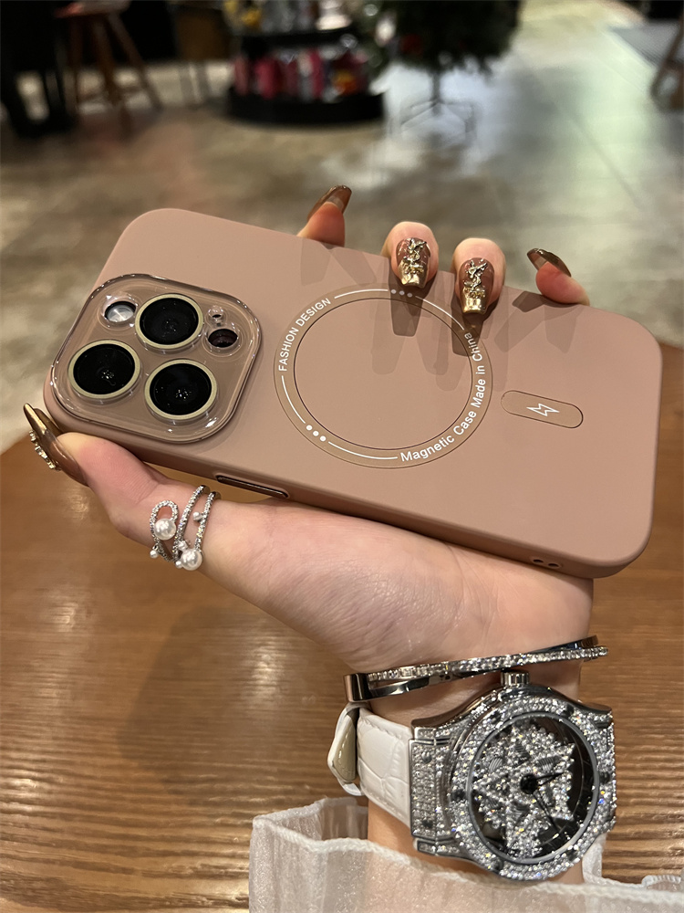 适用苹果16promax手机壳新款iphone15pro高级感全包防摔14Pro无线磁吸充电自带镜头膜女创意情侣超薄液态硅胶