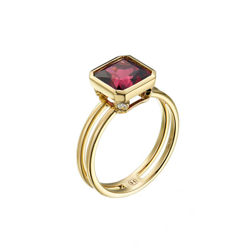 莫桑比克鸽血红海梵纪戒指石榴石