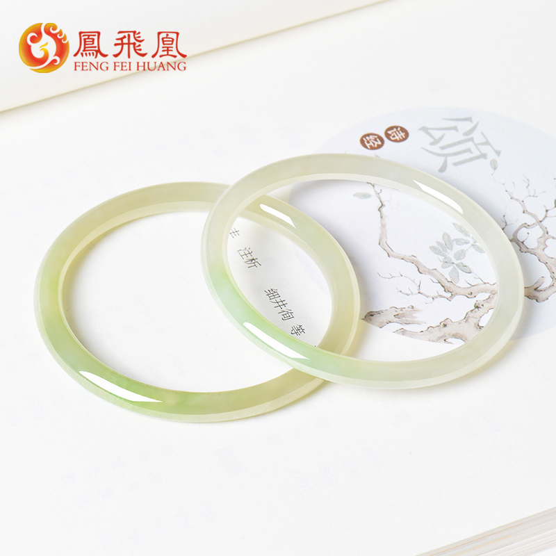 51翠青叮当镯玉镯和田玉