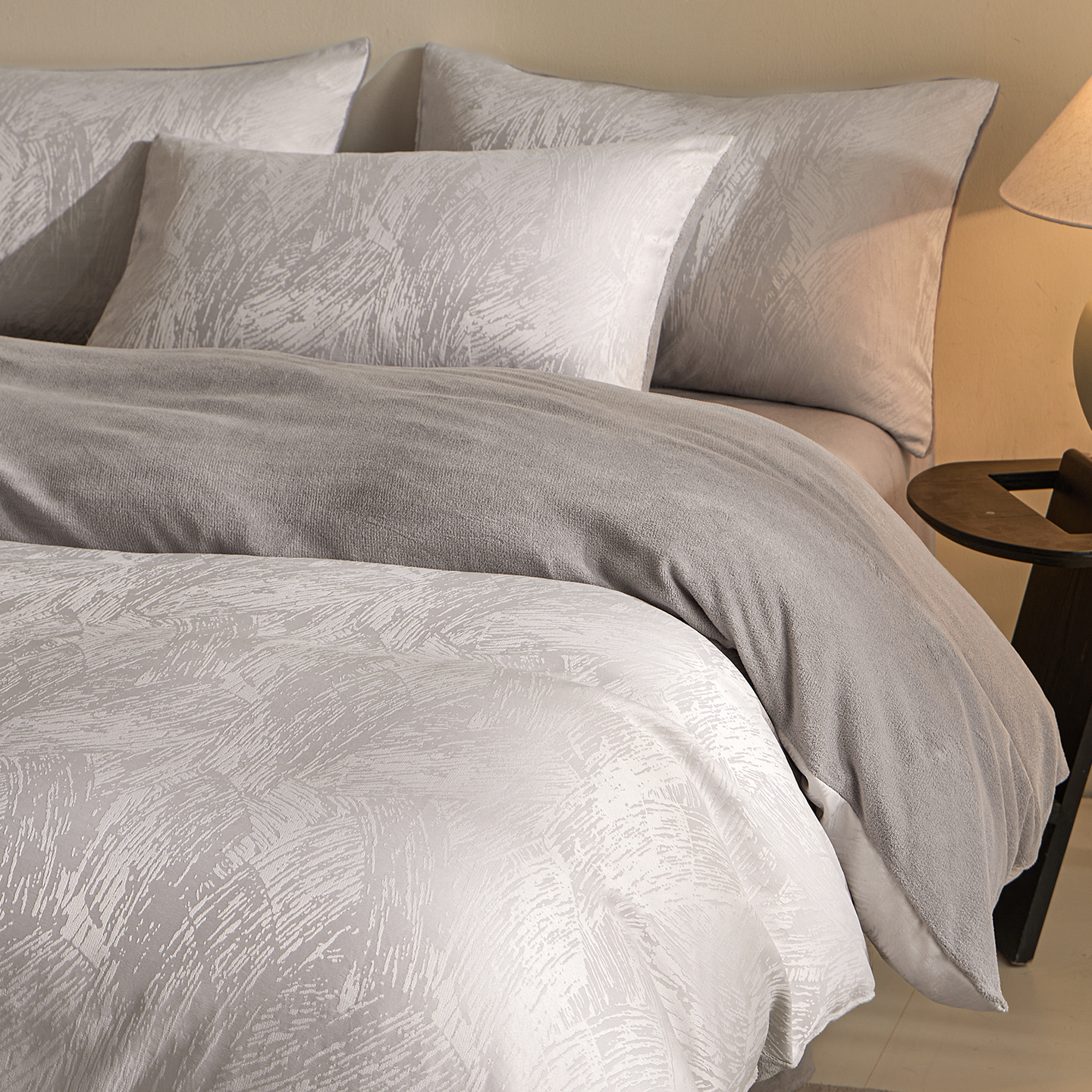 冬季加厚超柔软牛奶绒四件套2025新款珊瑚绒床单被套床笠款床品