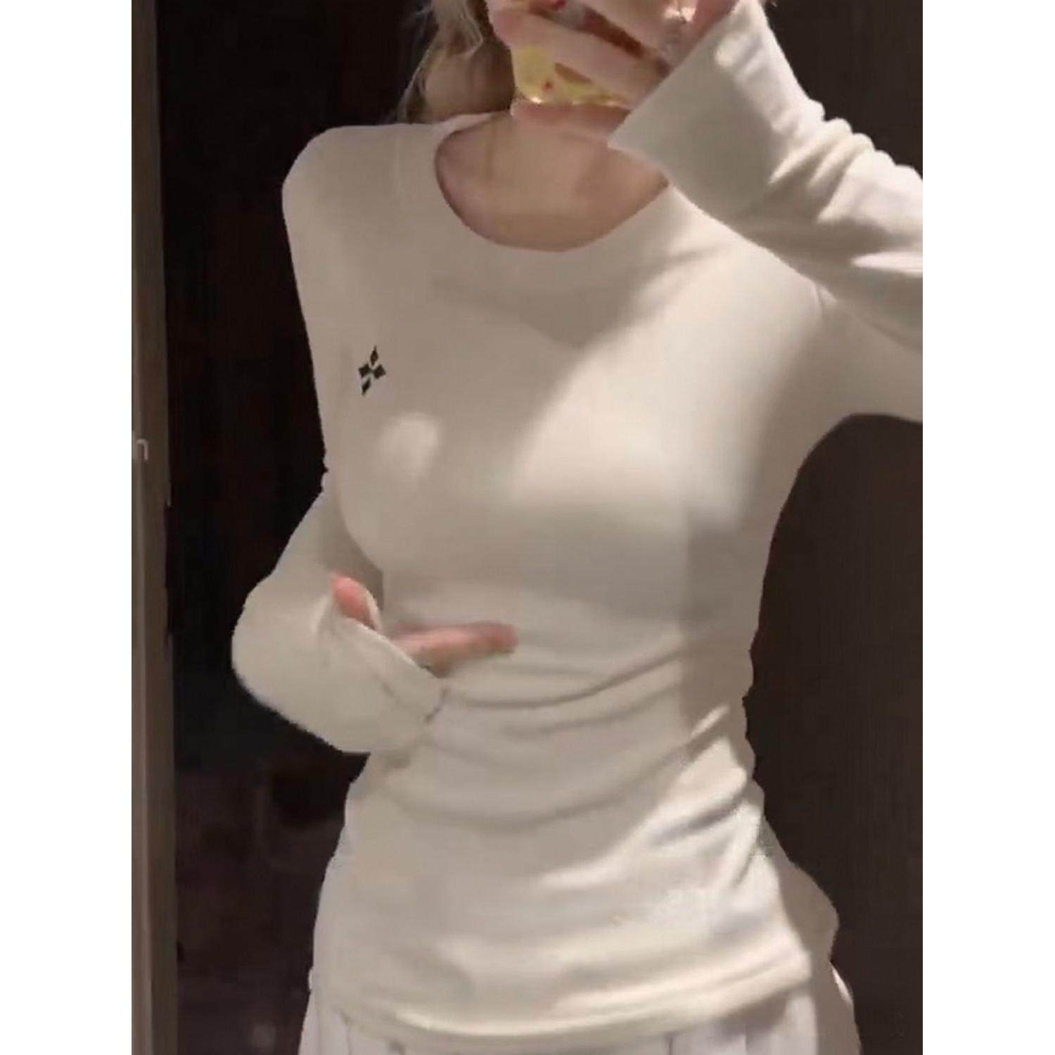 正肩磨毛辣妹美式t恤女刺绣复古冬季修身显瘦打底保暖小众ins上衣