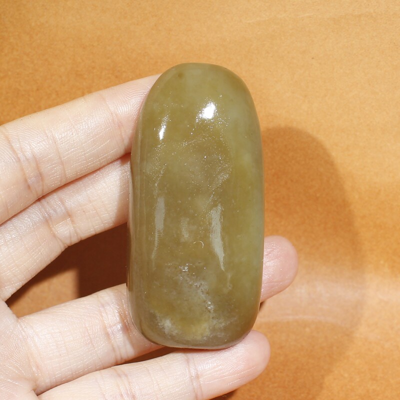 和田玉天然玉石且末山料糖玉把件