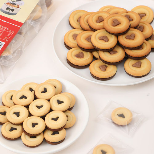 焙多夫巧客芳巧克力夹心饼干