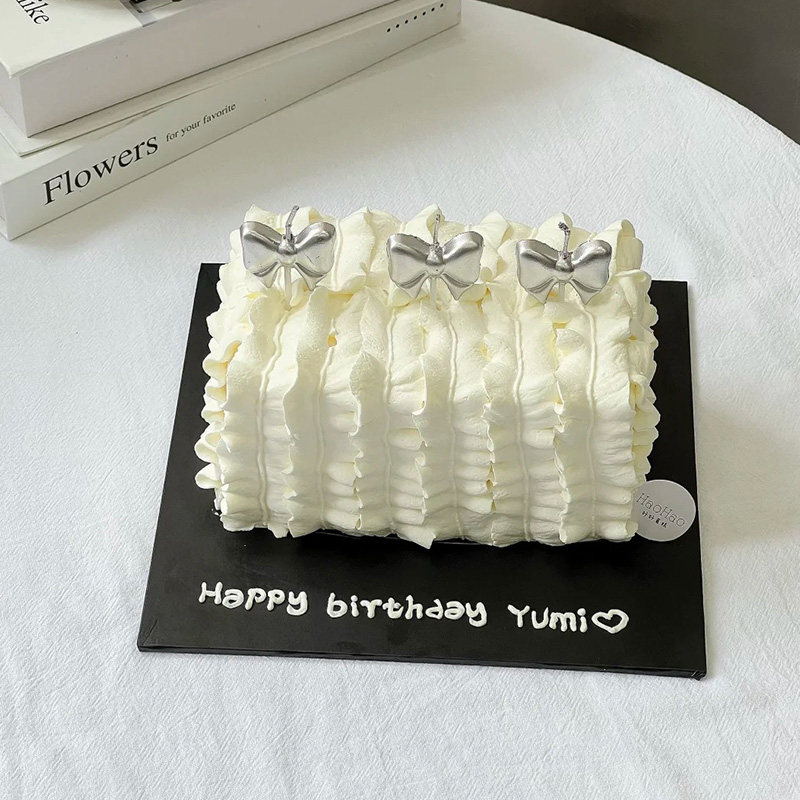 银色蝴蝶结蜡烛蛋糕插件韩式轻奢生日装饰白色奶油蛋糕氛围感摆件