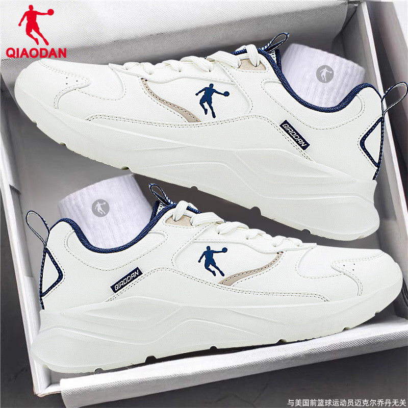 乔丹男鞋老爹鞋皮面防水运动鞋子