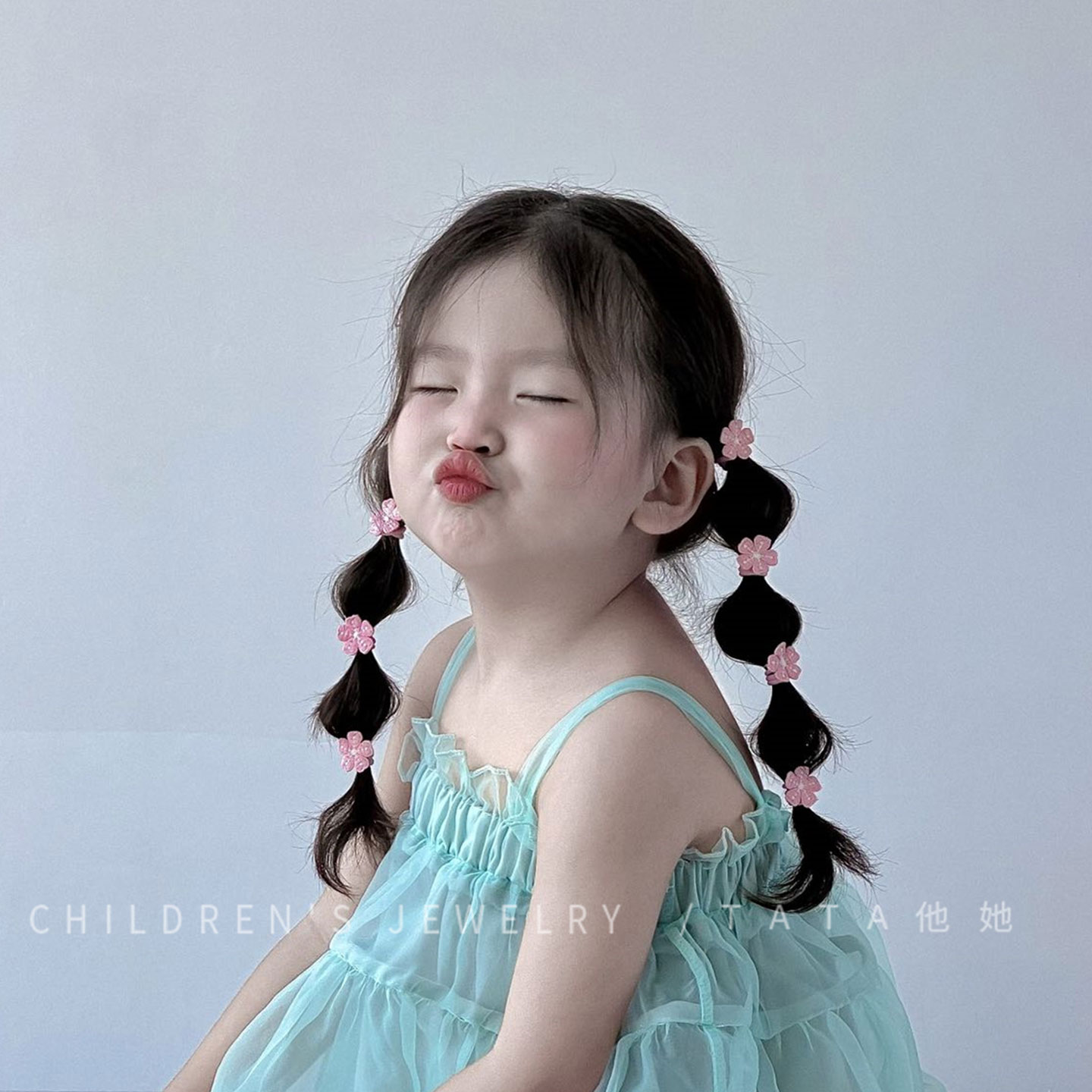 粉色花朵樱花拇指发圈