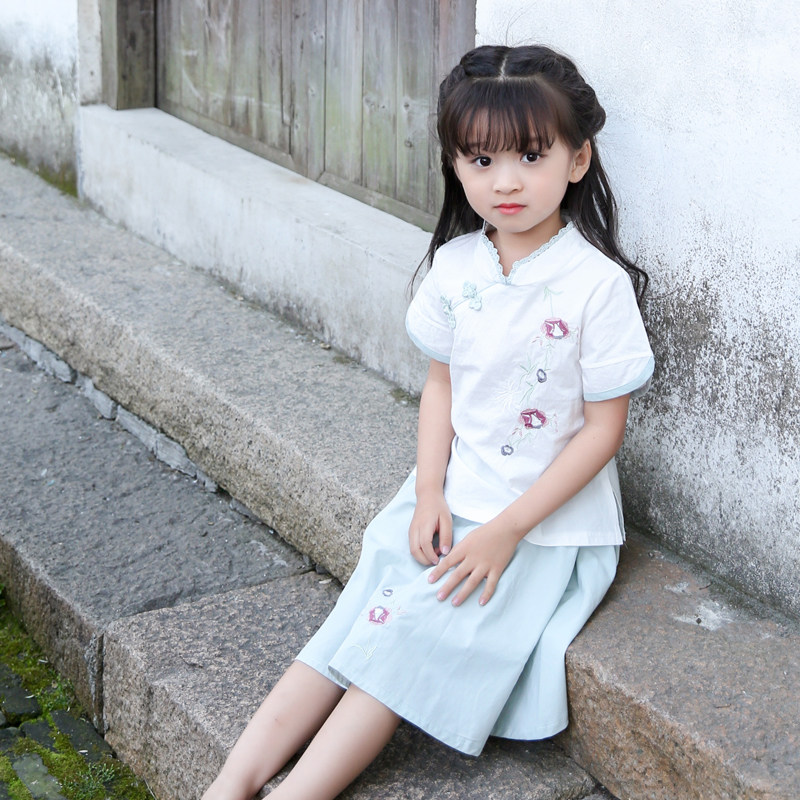 女童汉服夏季两件套2018新款中国风改良古装宝宝儿童薄款古风套装在类目 童装/婴儿装/亲子装, 儿童旗袍/唐装/民族服装, 唐装中 - 来自Buy2taobao.com提供专业的淘宝代购服务