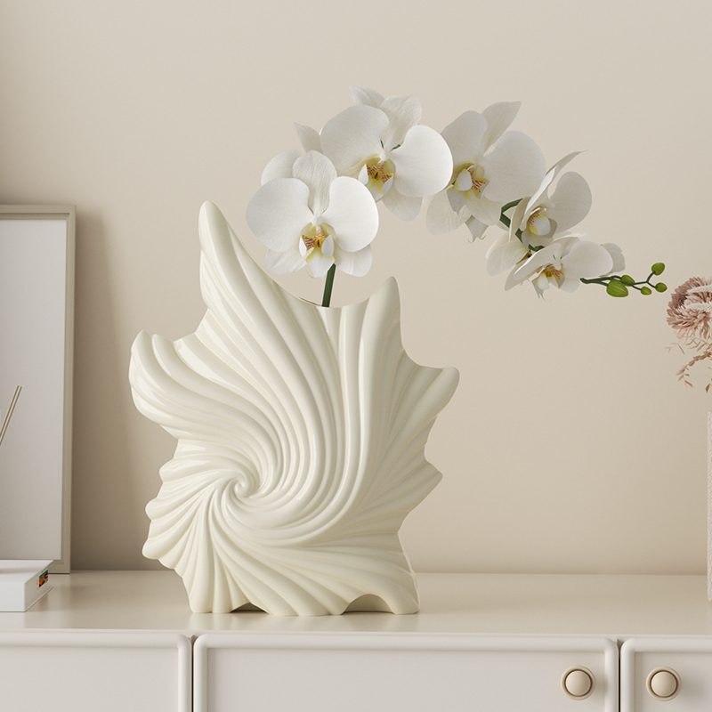 奶油风抽象艺术花瓶摆件