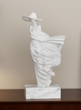 现代抽象人物雕塑摆件高级感客厅电视酒柜装饰创意样板房艺术摆设