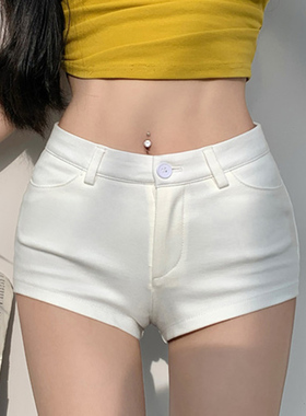 白色高腰短裤女夏2026新款辣妹弹力包臀紧身百搭性感显瘦休闲热裤