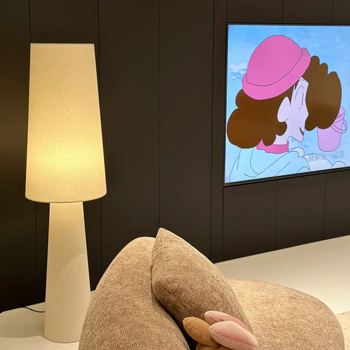 客厅落地灯意大利设计师氛围感民宿卧室酒店布艺立式白色大台灯具 - 封面