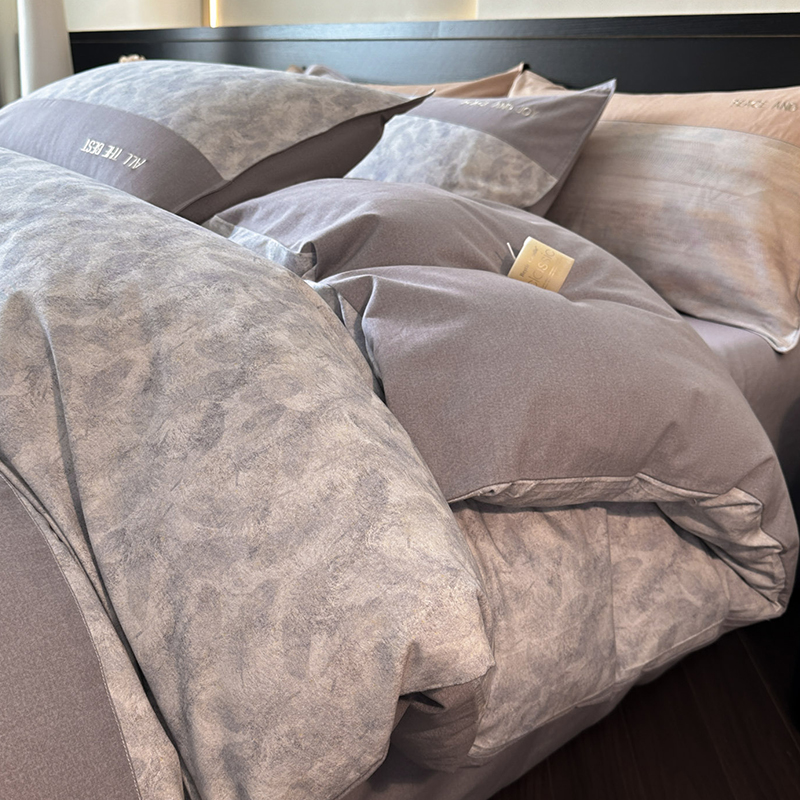 100%全棉面料 加厚磨毛 细腻柔软 亲肤透气