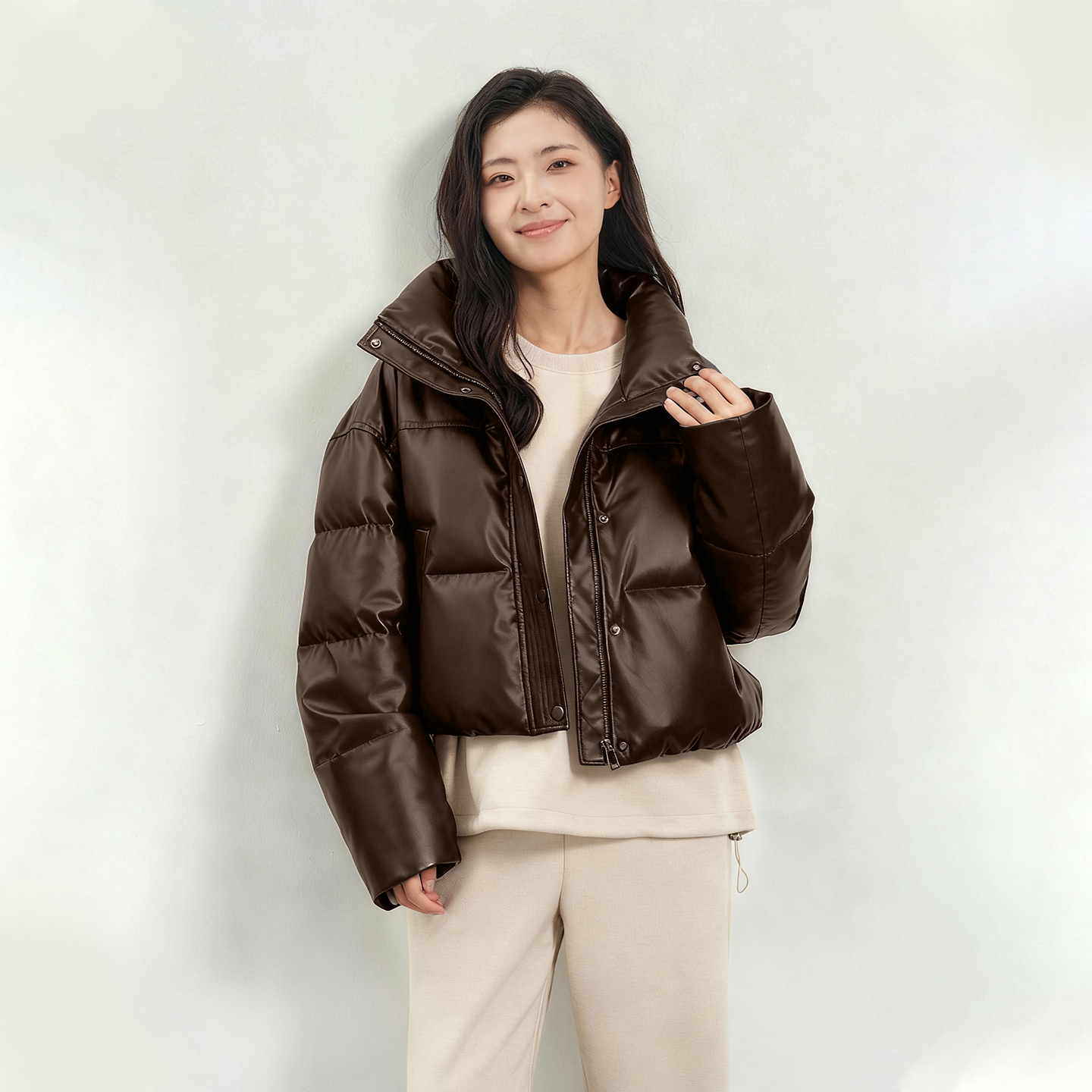 UGIZ休闲立领仿皮短款面包羽绒服