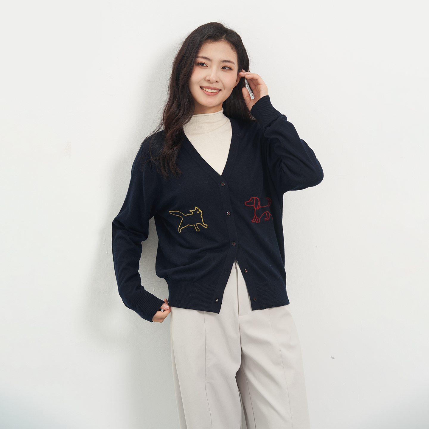 韩版卡通刺绣V领针织开衫