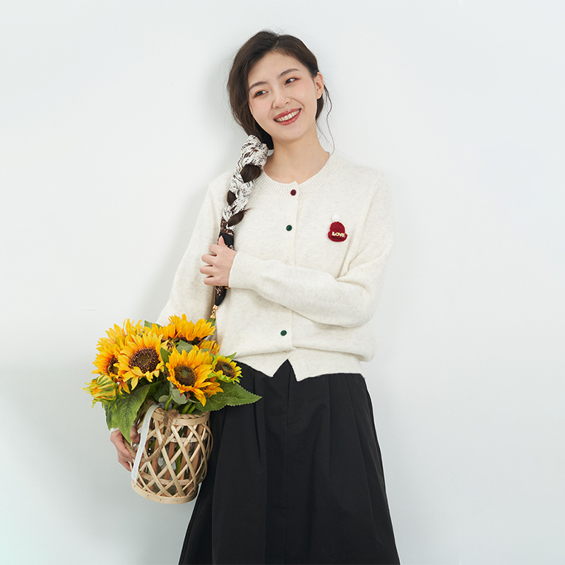 韩版复古休闲圆领排扣针织开衫