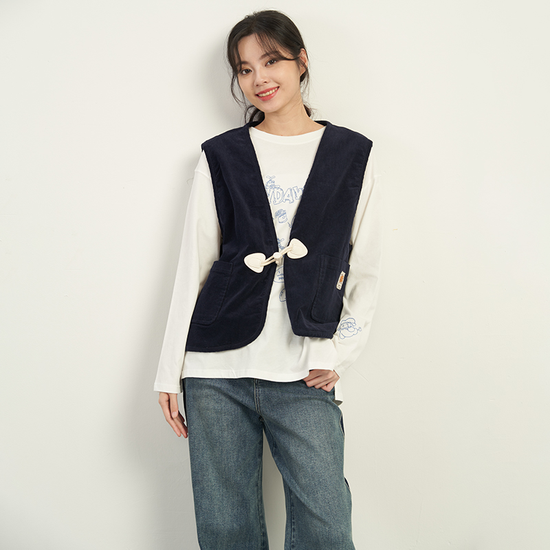 UGIZ韩版复古牛角扣灯芯绒马甲