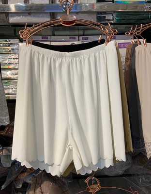 冰丝无痕螺纹宽松波浪边安全裤