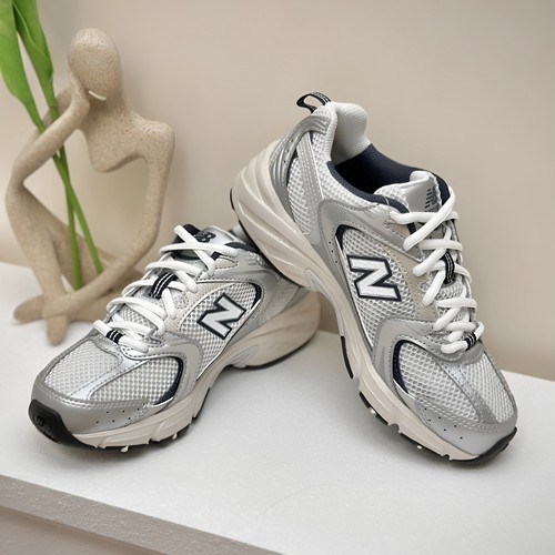 New Balance NB 530春季 减震低帮跑步鞋 男女同款 米白银MR530KA