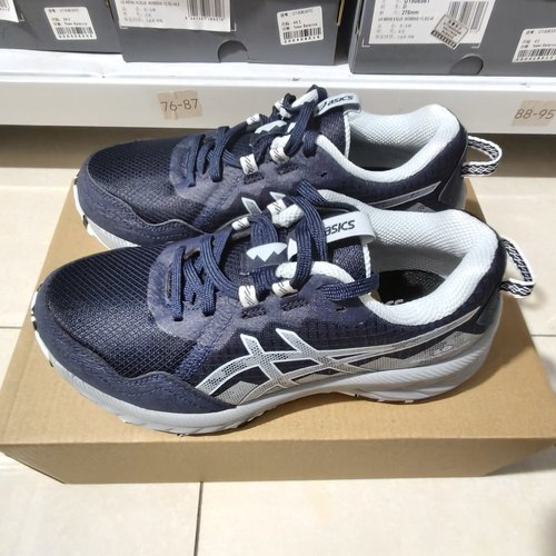 亚瑟士ASICS GEL-VENTURE 10 Wide 透气支撑跑步鞋 黑蓝 1012B761